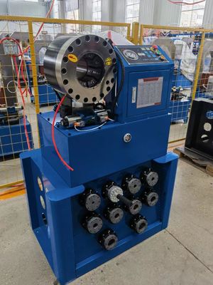 Un buon prezzo. Alta pressione idraulica portatile foggiante del piegatore della macchina del tubo flessibile automatico manuale A 2 POLLICI in linea