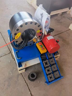 Un buon prezzo. macchina di piegatura 6mm del tubo flessibile di 51cz 12V del tubo flessibile idraulico ad alta pressione del portatile del piegatore in linea