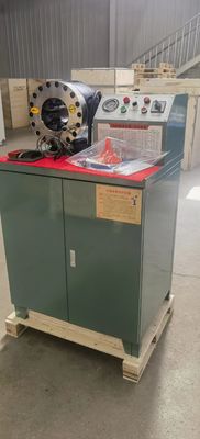 Un buon prezzo. tubo flessibile idraulico di 6-51mm/colore premente differente di piegatura di gomma 51BY del cliente della gamma della macchina utensile in linea