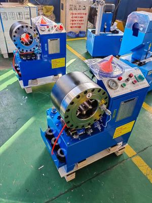 245 kg DX68 Pompa di crimping con apertura massima di 114 mm e volume di uscita di pompa 2.5L