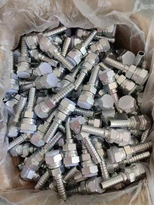 Diverse materie prime e standard Acciaio al carbonio 1/2 JIC Fittings di tubi idraulici JIS BSP Adaptatori di freni in acciaio