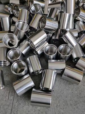 Un buon prezzo. Diverse norme 00400 Fittings di tubi idraulici in acciaio inossidabile di rame di ottone di tubi idraulici di ferrole Finali di tubi in linea