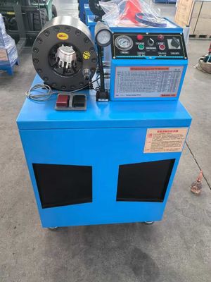 Un buon prezzo. 2 pollici Nuovo modello Grande potenza 4 Kw Efficienza di lavoro 500 pezzi all'ora Portatile Pompa Crimping Machine Escavatore Pompa Press Tool Pompa idraulica Crimper in linea