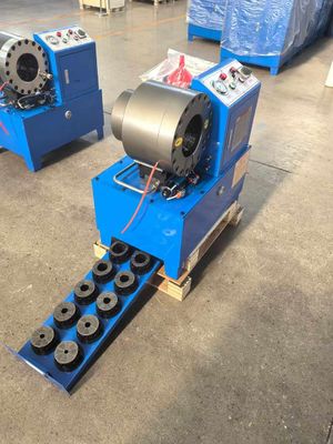 Un buon prezzo. Materiale in un solo pezzo, con alta durezza, resistenza all'usura, lunga durata di vita, pompa dell'olio, pressore del tubo, macchina per il ritaglio del tubo Dx68 in linea