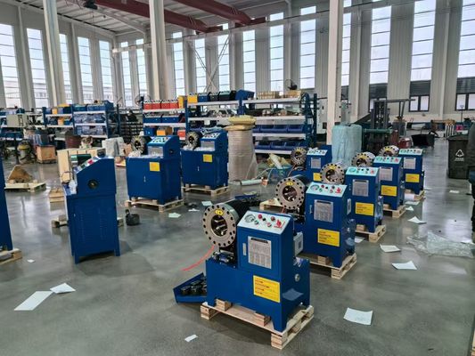 Un buon prezzo. Precise Crimping DX68 Hose Crimping Machine 10 Die 2 Inch Da 6 a 51mm ±0.01mm 600T Forza di crimping 245Kg in linea