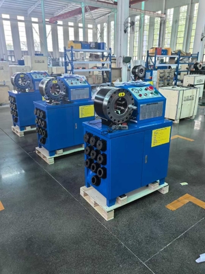 Un buon prezzo. 2 pollici Crimper tubo idraulico elettrico 6-51mm con 10 Die in linea