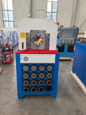 Macchina di piegatura del tubo idraulico elettrico da 3 pollici 220v/380v con il sistema di controllo PLC/botton della forza di piegatura 2800KN e la gamma di piegatura di 6-76mm