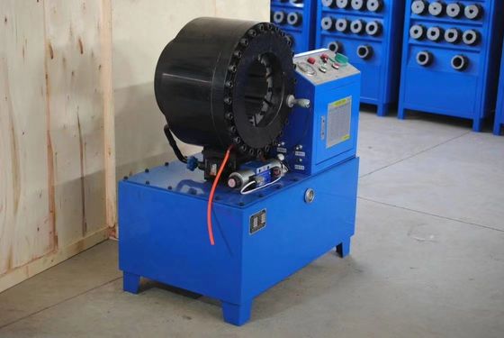 Un buon prezzo. Hydraulic 4 Inch 4-102 mm 4 strati di tubo di grande dimensione Industrial Braided Hose Crimping Machine 4 kw Struttura compatta in linea