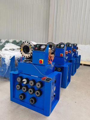 Un buon prezzo. Strumento di piegatura metrico di piegatura del tubo di freno della macchina del tubo flessibile del freno di CNC 200 Pcs/H in linea