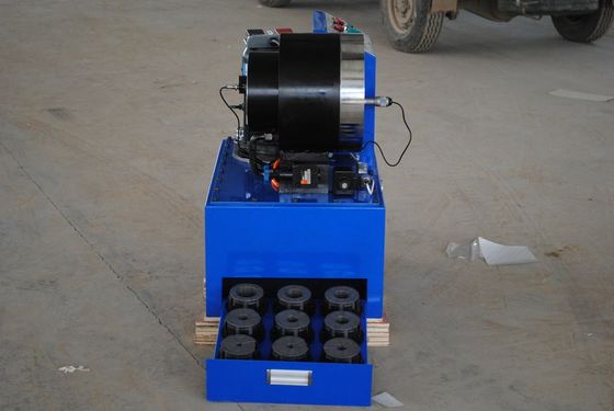 Un buon prezzo. Piegatore di piegatura di vendita caldo del tubo flessibile di pressione della macchina 3kw 4kw del tubo idraulico a 2 pollici in linea