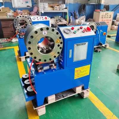 Un buon prezzo. Precisione di crimping DX68 Hose Crimping Machine ± 0.01mm 600T Forza di crimping 245Kg in linea