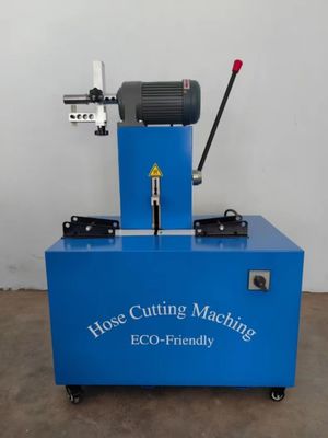Macchina di taglio di tubi elettrici di gomma da 128 kg con alimentazione elettrica