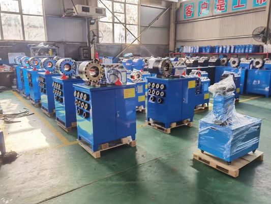 Un buon prezzo. Noleggio di macchine idrauliche per il crimping dei tubi a prezzi accessibili - Fonte di energia elettrica in linea