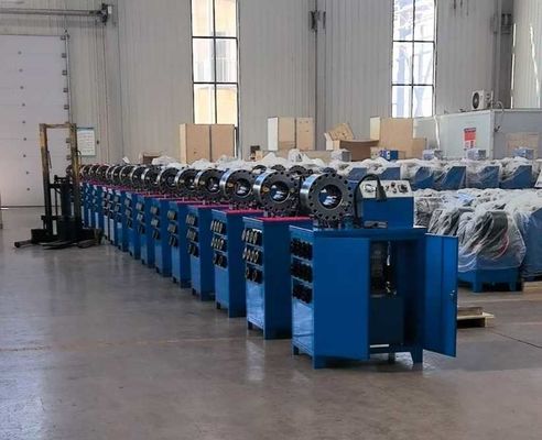 2 pollici di altezza Modello 10 Dies Pompa di gomma Crimping Machine con 600T forza di crimping