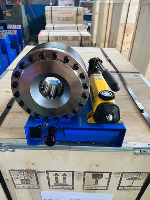 Un buon prezzo. 1 pollice 6-25mm di acciaio robusto colore blu con 7 matrice peso manuale idraulica pompa crimping macchina prestazioni affidabili in linea