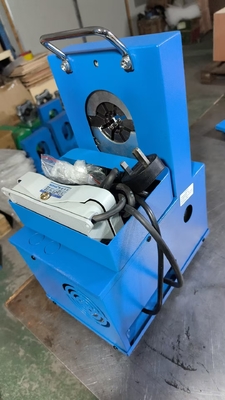 Un buon prezzo. 3/4 pollici 220V AC tubo di crimping macchina con controllo display in linea