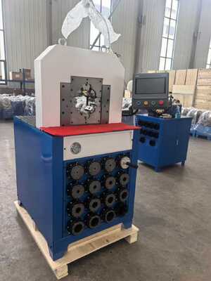 Un buon prezzo. Macchina crimpatrice per tubi idraulici elettrica da 3 pollici con sistema di controllo PLC di precisione 0,01 mm e gamma di crimpatura 6-76 mm in linea