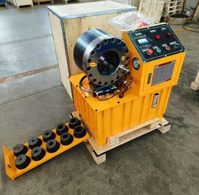Un buon prezzo. macchina di piegatura del tubo idraulico di colore giallo di progettazione speciale di 6-51mm 10 stampi con opzioni di tensione di pressione della pompa dell'olio 31.5Mpa 220v/240v/380v/415v e potenza del motore 3KW/4KW in linea