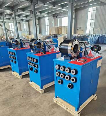Un buon prezzo. 2 pollici 600T 31,5Mpa gomma tubo di Crimping Machine Modello superiore colore blu 3kw motore tasto di controllo Sistema 220v / 240v / 380v / 415v tensione con 6-51mm Crimping Range e 10 Dies intercambiabili in linea