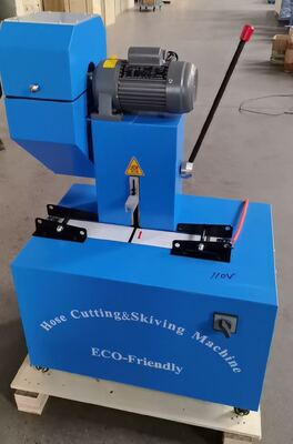 Un buon prezzo. Macchina per il taglio e la sverniciatura di tubi elettrica blu da 2 pollici, da 6 a 51 mm, con dispositivi di protezione, tensione 220V/380V/110v e 10 matrici intercambiabili, due funzioni in una macchina online